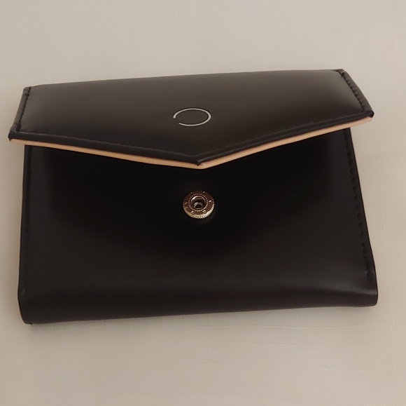 Womens wallet - Picture 2 of 3